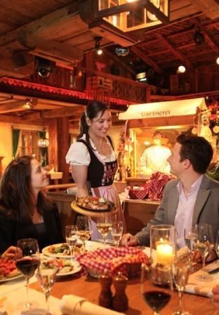 Bilder Restaurant Salzburger Hochalm  Salzburger Hochalm mit Almbiergarten