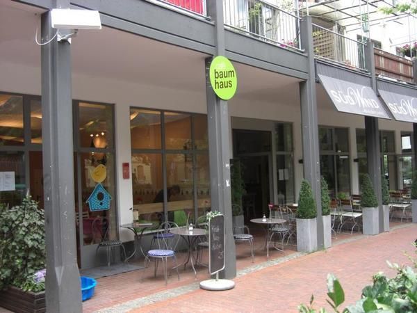Bilder Restaurant Café Baumhaus Familiencafé mit Spielbereich
