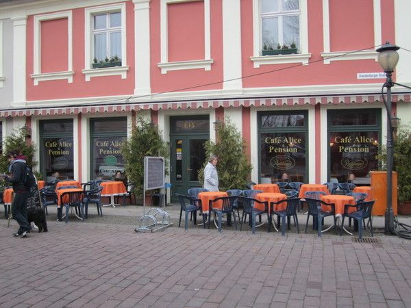 Bilder Restaurant Café Alice & Pension