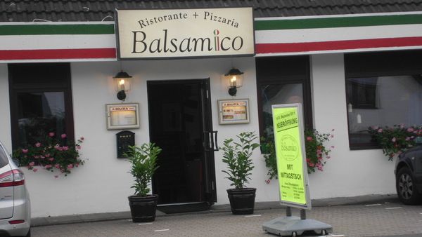 Bilder Restaurant Balsamico Ristorante + Pizzaria