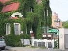 Bilder Restaurant Schlößl Bayrisch Pub mit Biergarten