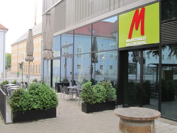 Bilder Restaurant Paul's Boutique Markthalle Regensburg