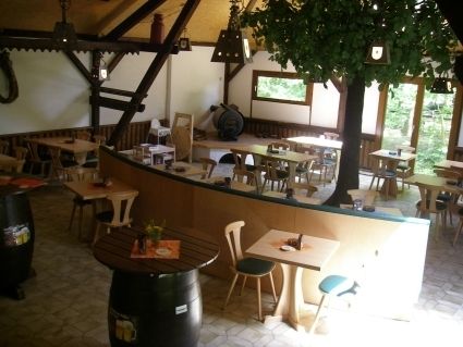Bilder Restaurant Spießbratenhalle Waldrestaurant mit großem Biergarten
