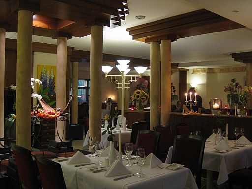 Bilder Restaurant Sento Restaurant • Bar • Lounge