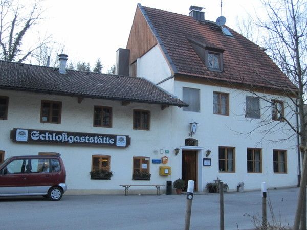 Bilder Restaurant Schlossgaststätte Unterelkofen