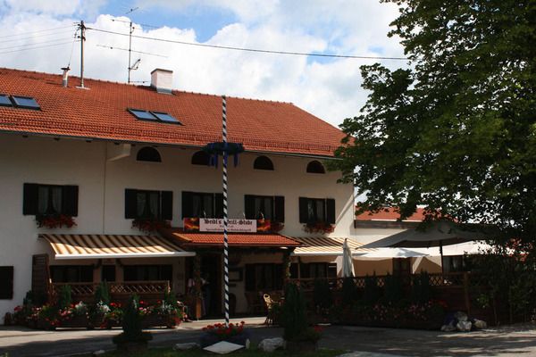 Bilder Restaurant Zum Neuwirt Hotel-Cafe-Seidl