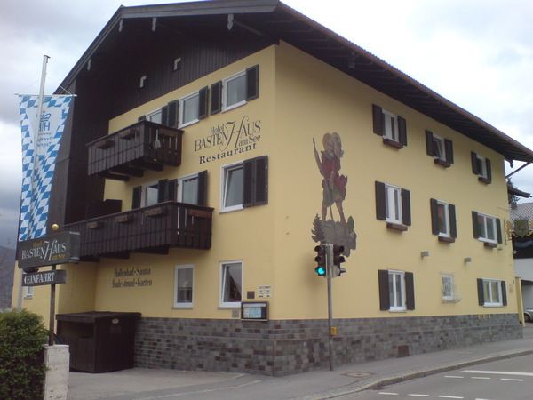 Bilder Restaurant Hotel Bastenhaus am See