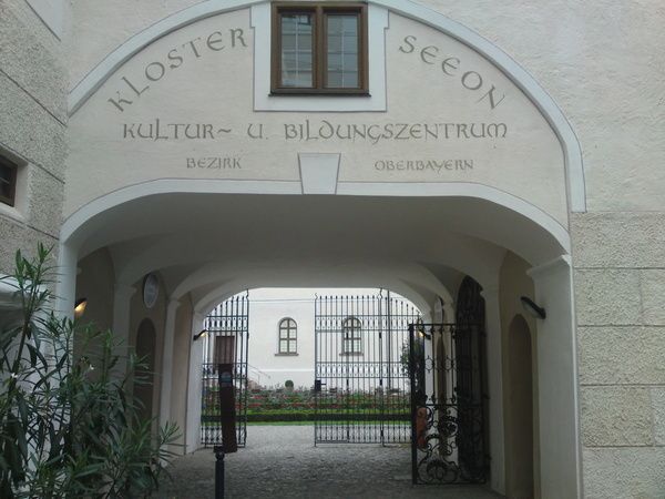 Bilder Restaurant Klostergaststätte Kloster Seeon