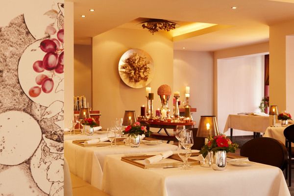 Bilder Restaurant Wilder Ritter im Hotel Ritter