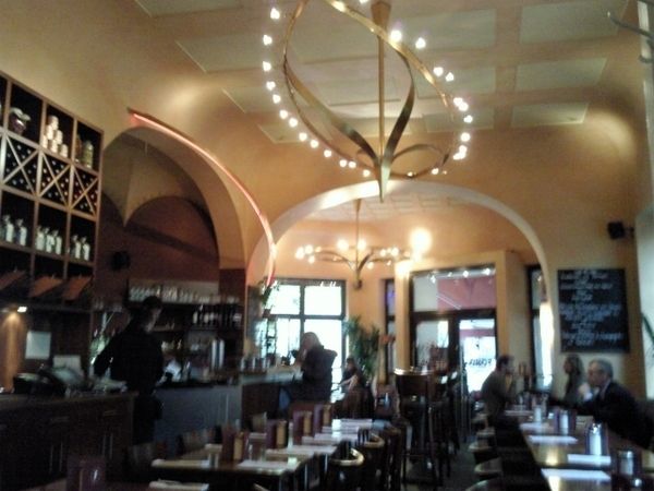 Bilder Restaurant Fonda Café Restaurant und Bar