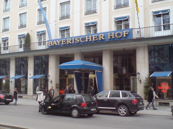 Bilder Restaurant Palais Keller im Hotel Bayerischer Hof