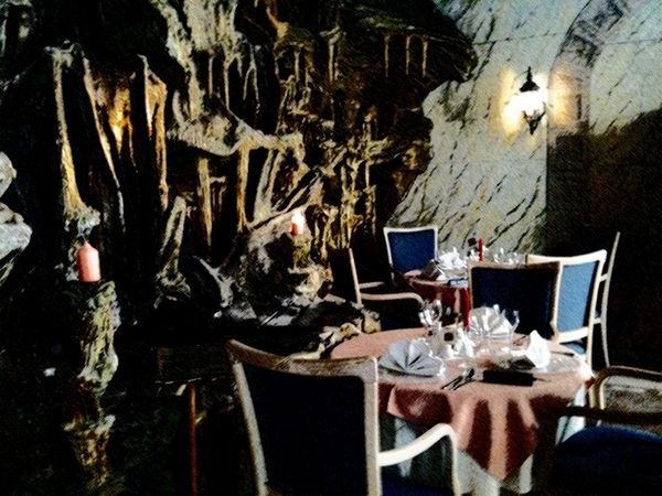 Bilder Restaurant La Grotta