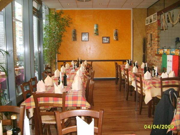 Bilder Restaurant Trattoria Lungomare Pizzeria, Café